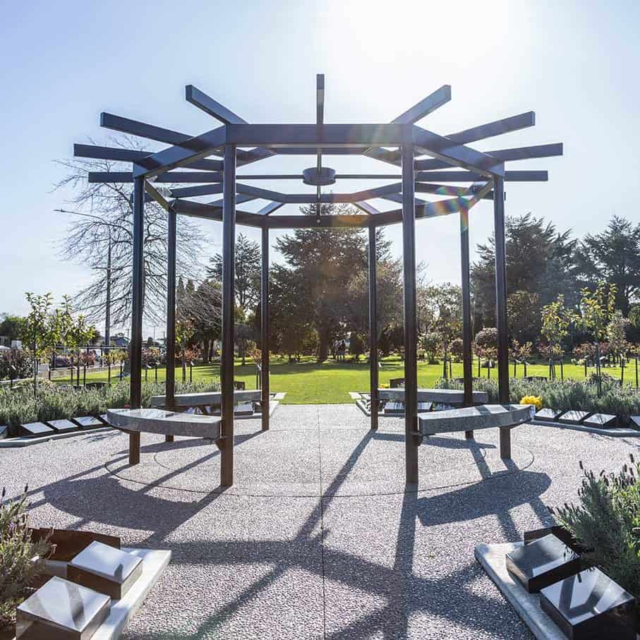 home-mobile-hero-square-cb907990710f76ec416fbaadddddf26c-nuky6l2j15xi